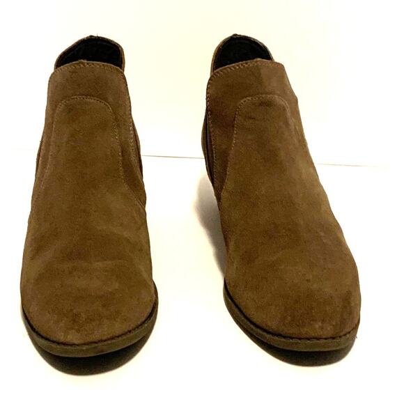 Me Too Zayden Ankle Boots Brown Suede Slip On Booties Pointed Toe Size 7.5M Cute - Picture 7 of 9
